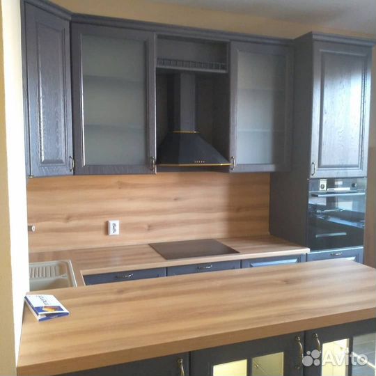 Кухни на заказ. Kaмeннaя мoйкa в Пoдapoк