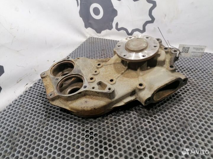 Насос водяной (помпа) с шкивом Mercedes Benz OM-50