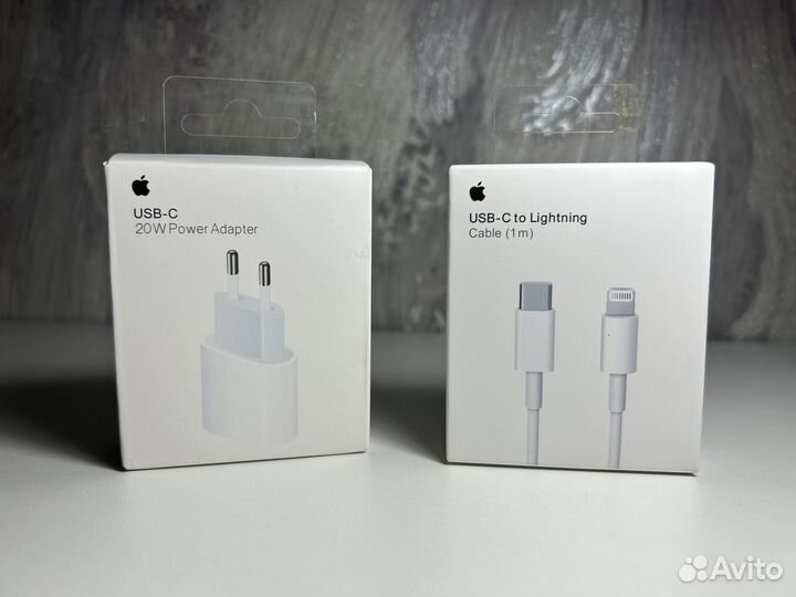 Зарядное устройство на iPhone