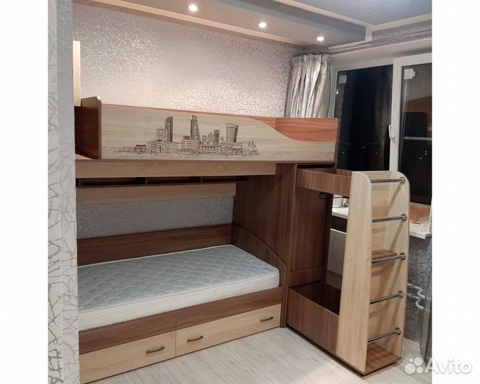 Детская кровать с ящиками