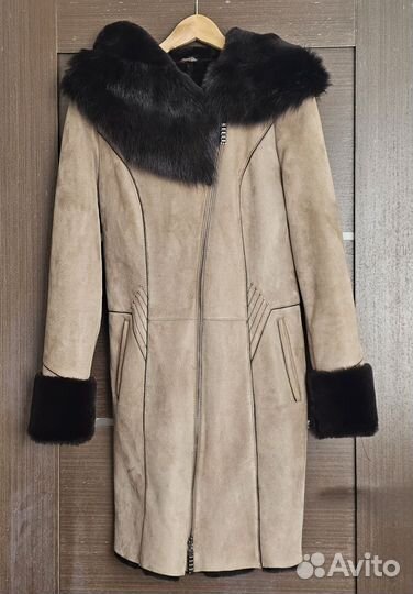 Дубленка с капюшоном Турция