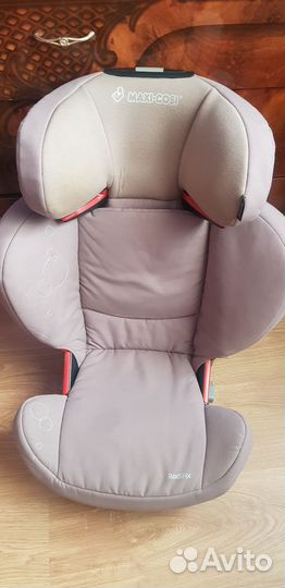Автокресло maxi cosi