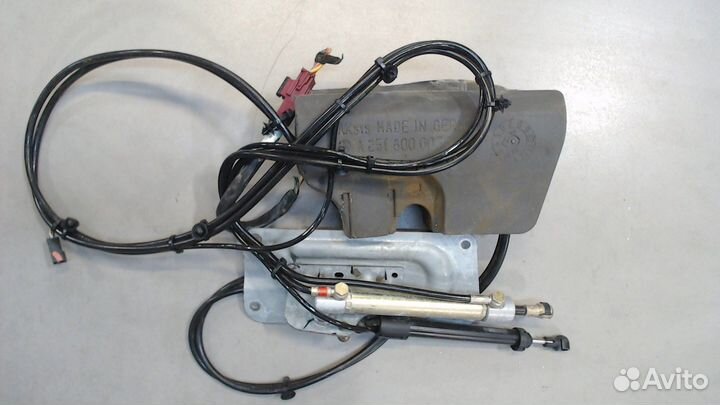 Электропривод крышки багажника Mercedes GL X164, 2