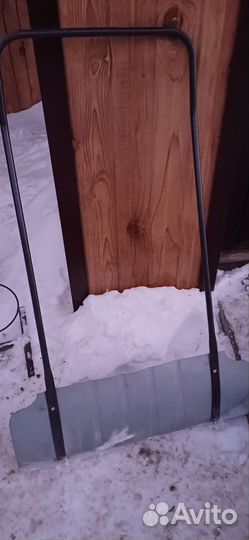 Скребок для снега