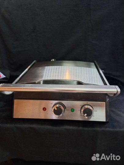 Электрический пресс-гриль