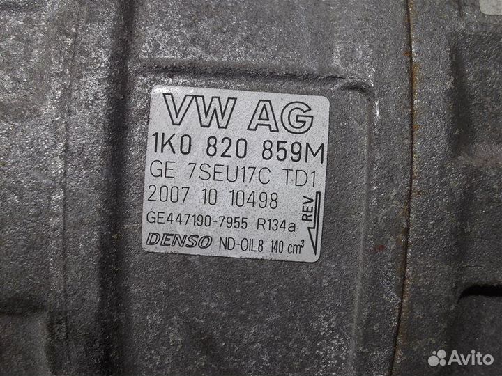 Компрессор кондиционера 1K0820859M Volkswagen