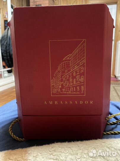 Бутылка водки старая москва