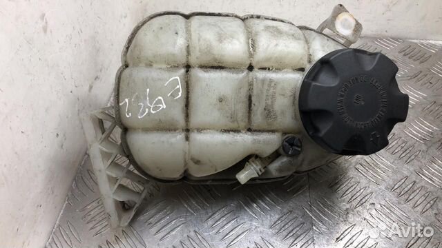 Бачок расширительный BMW 3 F30/F31/GT F34 2014