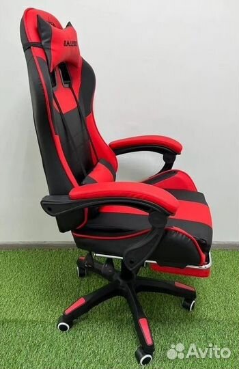 Офисное кресло (геймерское). Кресло для директора