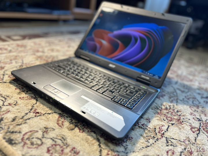 Ноутбук Acer полностью рабочий