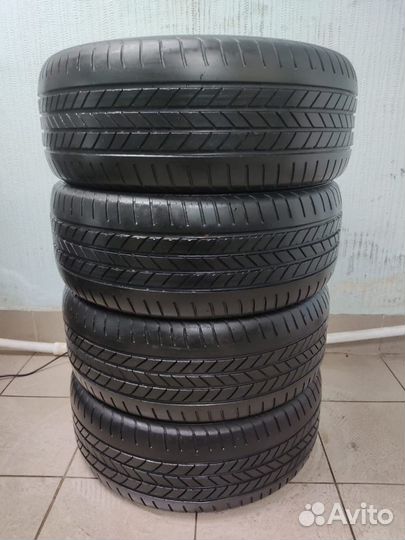 Goodyear EfficientGrip 205/50 R17