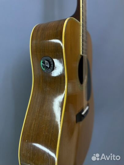 Трансакустическая гитара Morris Japan