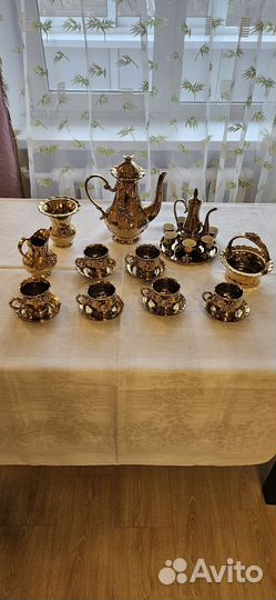 Чайный сервиз под золото