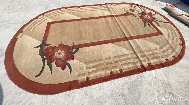 Ковер шерстяной