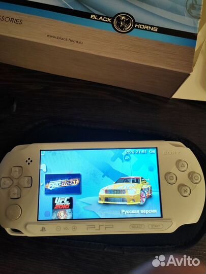 Прошитая PSP e1000