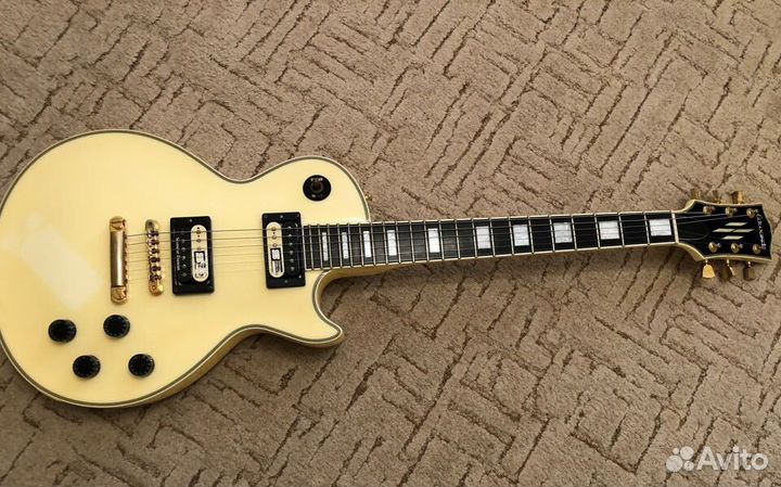 Электрогитара