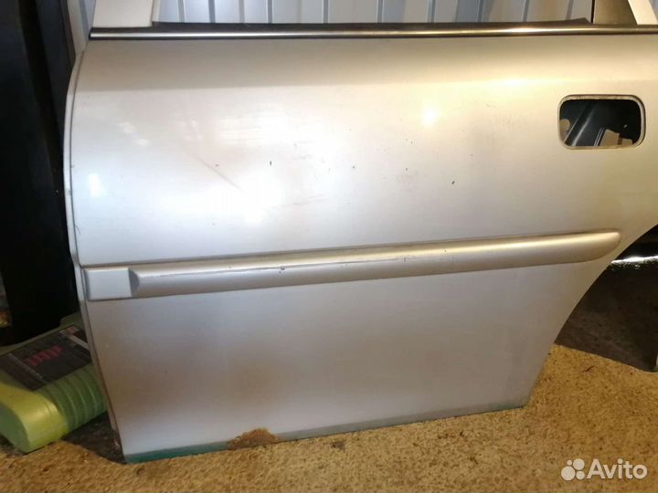 Дверь задняя Opel Vectra B универсал