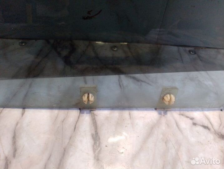 Стекло двери задней правой Kia Sportage FE