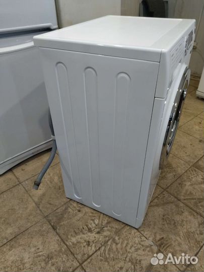 Стиральная машина Ariston 8 кг. Гарантия