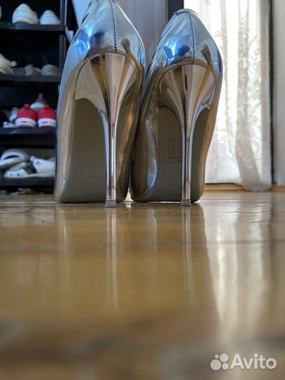 Туфли женские зеркальные,серебристые,лодочки