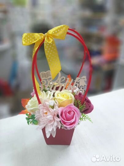 Букет из мыльных роз на 1 сентября