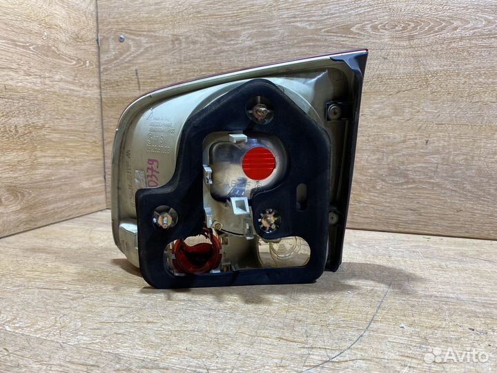 Фонарь задний левый VW Touareg GP Арт. 110379