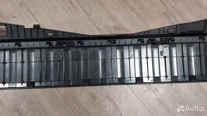 Накладка багажника Bmw X5 E53 M62 4.6IS 2002