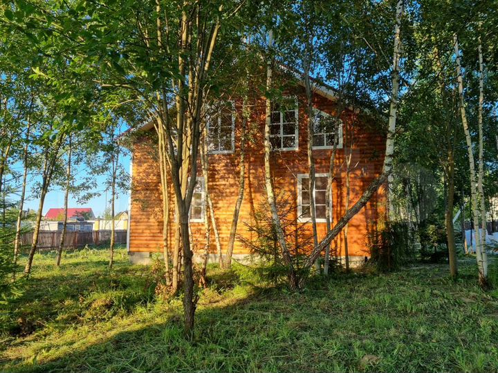 Дом 290 м² на участке 20 сот.