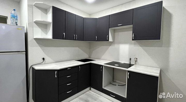 Кухонный гарнитур новый