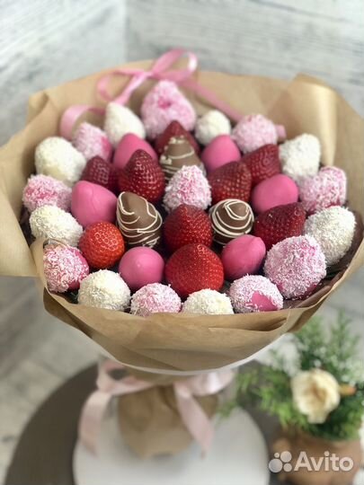 Клубника в шоколаде, букет из клубники