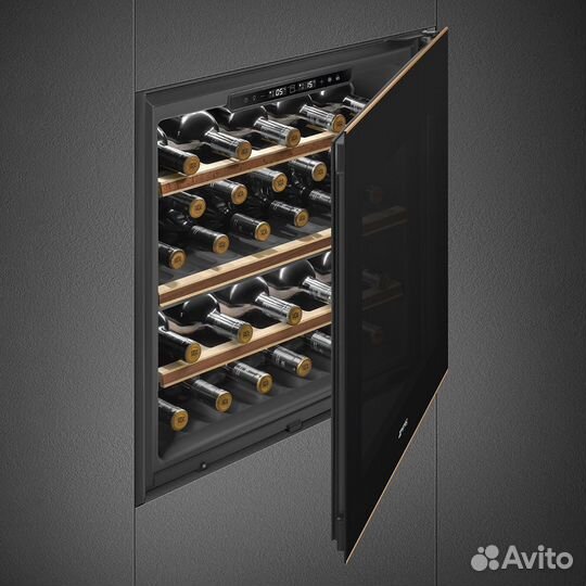 Винные шкафы smeg CVI629NR3
