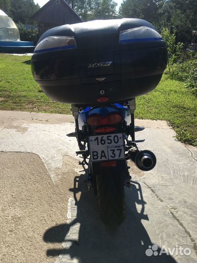 Kawasaki ZR-7