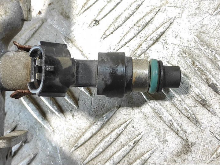 Форсунка двигателя Nissan Almera Classic