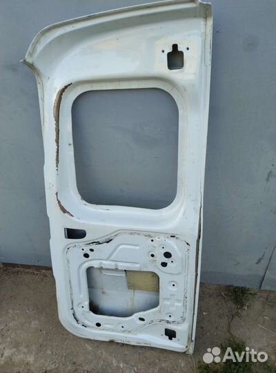 Дверь задняя багажника ларгус