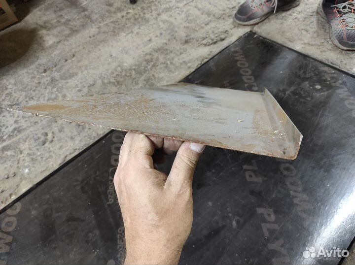 Листы металлические 2мм