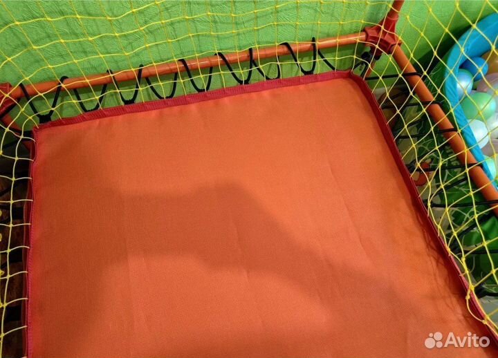 Батут манеж