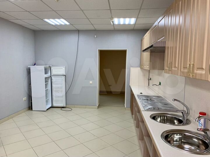 С отдельным входом на Ленинской