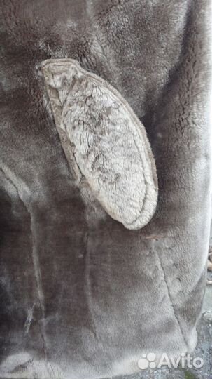 Дубленка с капюшоном