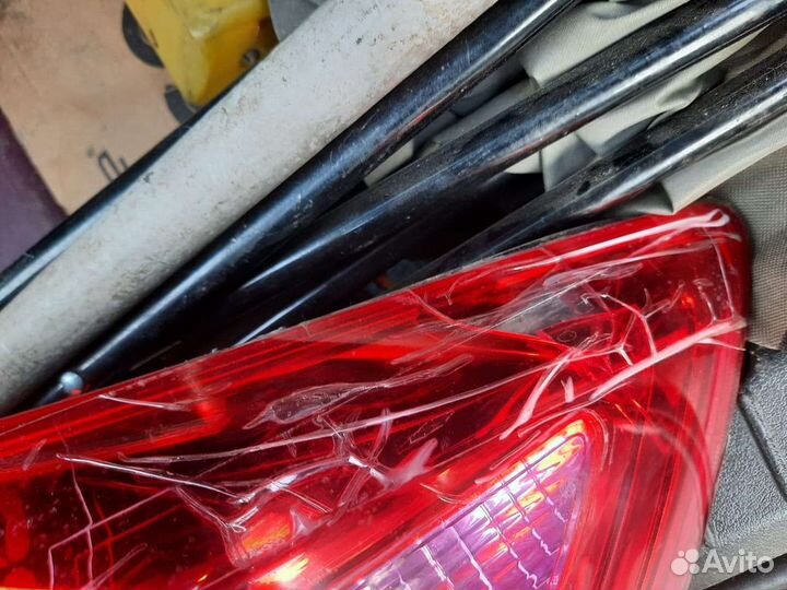 Задняя фара на гранту