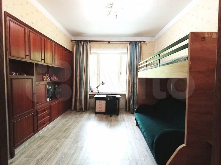 2-к. квартира, 53,7 м², 2/4 эт.