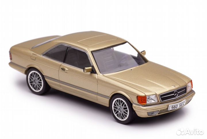 Мерседес Mercedes Benz 500 SEC C126 W126 IXO 1:43