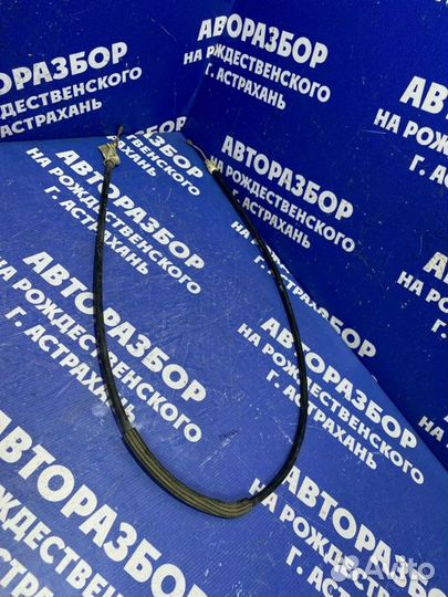 Трос ручника правый Ford Focus 2 седан 2007