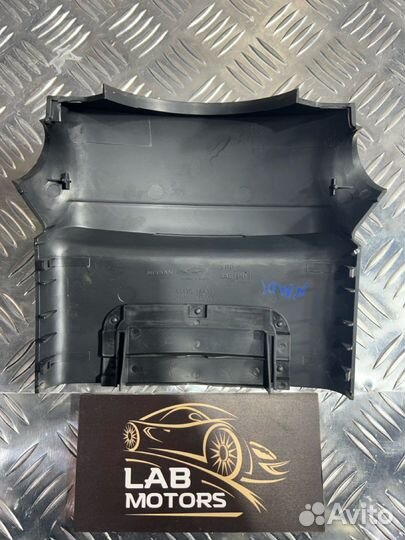 Кожух рулевой колонки Nissan Murano Z51 VQ35DE