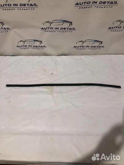 Уплотнитель двери нижний ваз (LADA) kalina sedan 1