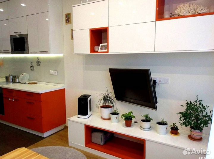 Угловая кухня. Кухонный гарнитур на заказ