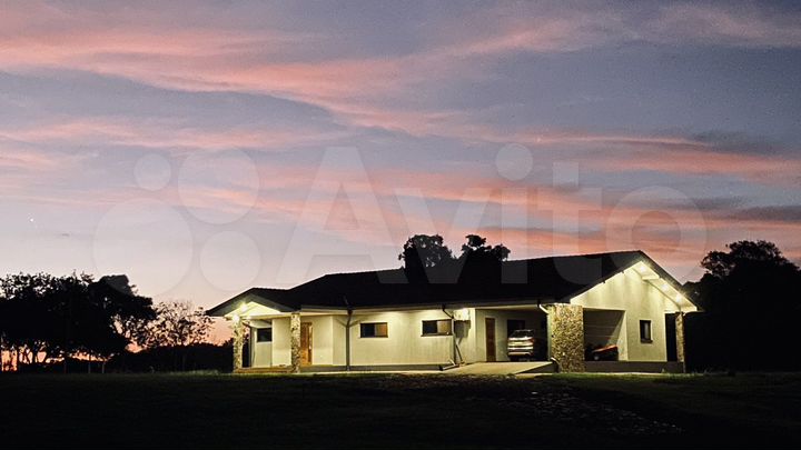 Дом 260 м² на участке 50000 м² (Парагвай)