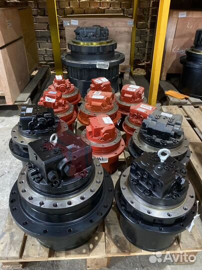 Редуктор хода Doosan DX300LC