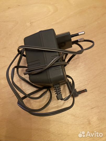 Блок питания для телефона panasonik