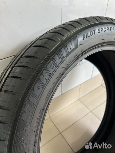 Michelin Pilot Sport 4 SUV 265/45 R21