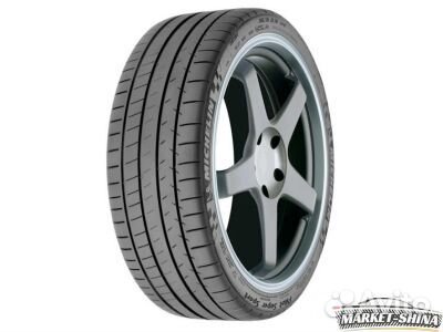 Michelin Pilot Super Sport 285/35 R18 101Y